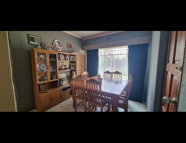 3 BEDROOM HOUSE FOR SALE IN BRACKENDOWNS